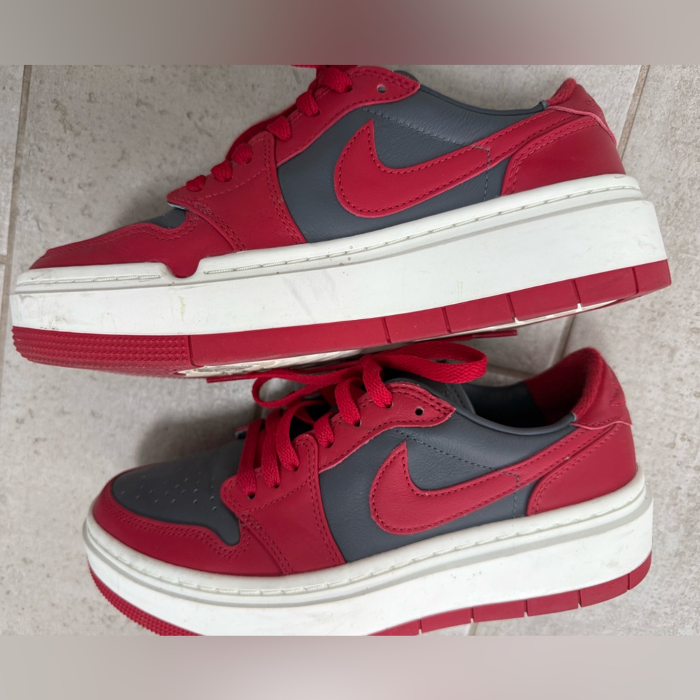 Jordan 1 Elevate
